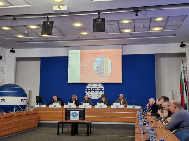 При обновяването на жилищните сгради трябва да се премине от кампанийност към постоянно действаща система, настояха неправителствени организации 