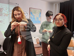 Турция - Анкара - студенти - работилница - мартеници