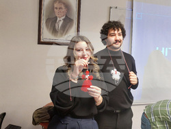 Турция - Анкара - студенти - работилница - мартеници