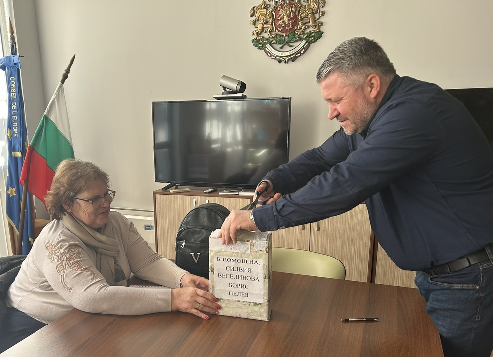 Община Каварна: Отворена бе кутията с дарения от благотворителния базар