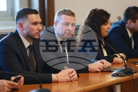 Народно събрание - комисия по конституционни и правни въпроси - заседание