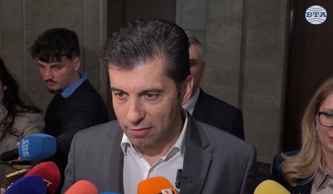 България трябва да присъства на всички разговори за формиране на европейската сигурност, не може да сме периферна държава, смята Кирил Петков