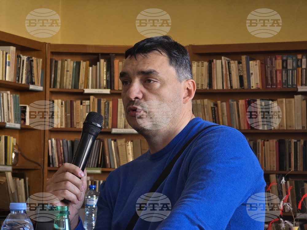 Волейболът в България е във възход, но най-доброто предстои, каза Владимир Николов в Ловеч
