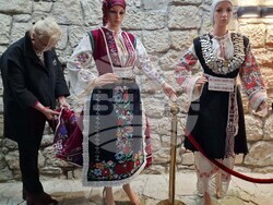 Разград - Етнографски музей - народни носии - среща - изложба
