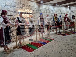 Разград - Етнографски музей - народни носии - среща - изложба