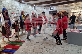 Разград - Етнографски музей - народни носии - среща - изложба