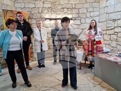 Разград - Етнографски музей - народни носии - среща - изложба