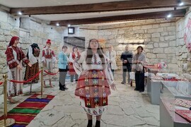 Разград - Етнографски музей - народни носии - среща - изложба