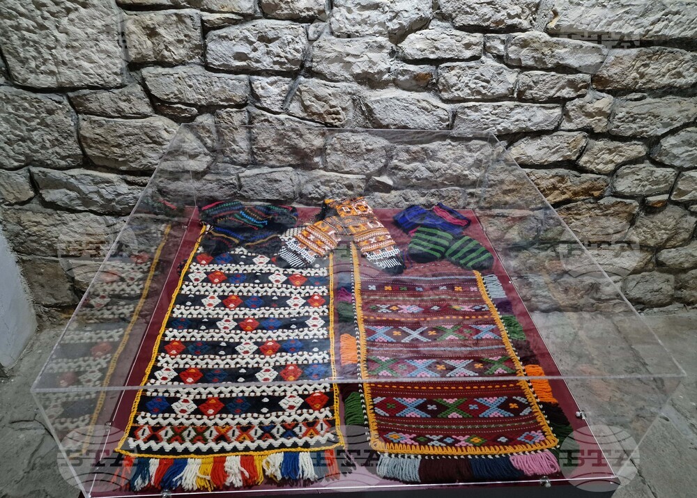 Разград - Етнографски музей - народни носии - среща - изложба