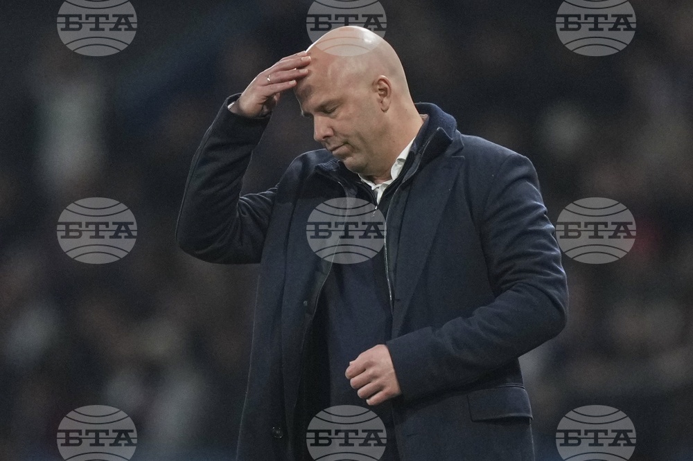 Арне Слот след успеха над ПСЖ: "Ливърпул спечели с късмет"