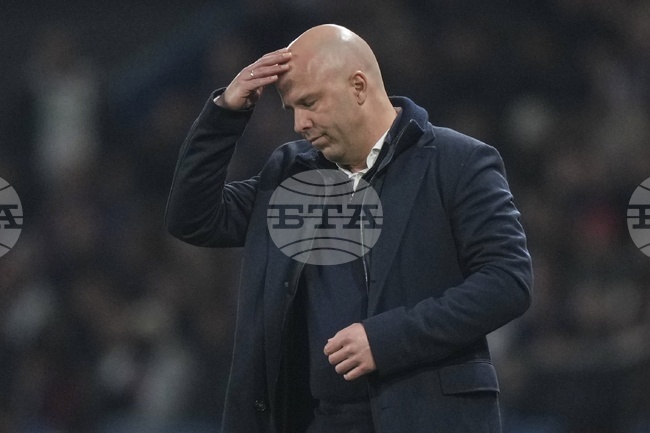 Арне Слот след успеха над ПСЖ: "Ливърпул спечели с късмет"