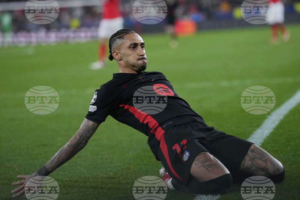 Старши треньорът на Осасуна Висенте Морено заяви, че Рафиня е един от най-добрите футболисти в света в момента