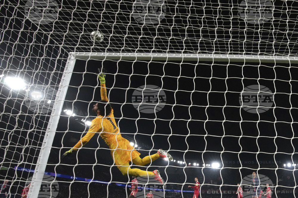 Ливърпул трябва да играе далеч по-добре в реванша с Пари Сен Жермен, категоричен е вратарят Алисон Бекер