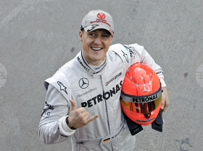 Болид на Михаел Шумахер поставя рекорд във Формула 1 на търг