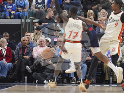 Pistons Clippers Basketball