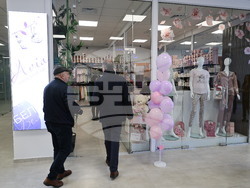 Асеновград - откриване на обновен Търговски център