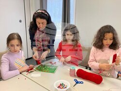 Двата клона на училище „Св. св. Кирил и Методий“ в Бостън и Кейп Код посрещнаха Баба Марта