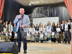 Разград - гимназия - празник