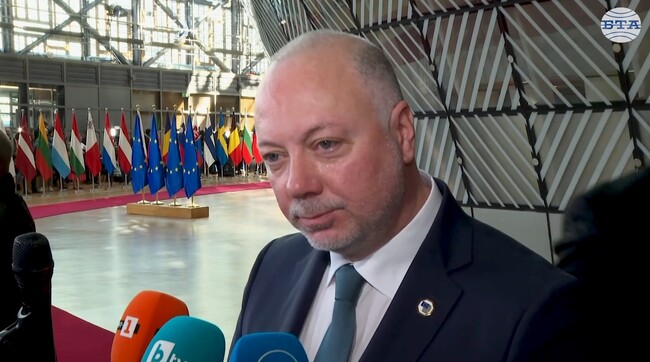 Росен Желязков: САЩ трябва да останат във всички формати за сигурност, без САЩ Европа е слаба