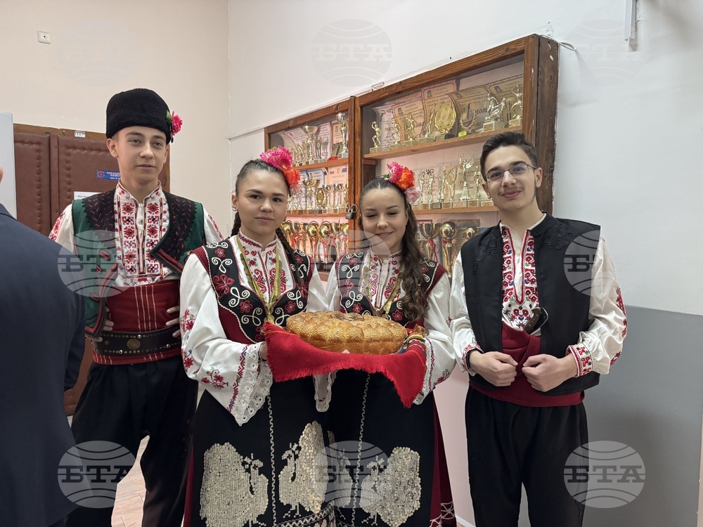 Казанлък - математическа гимназия - празник