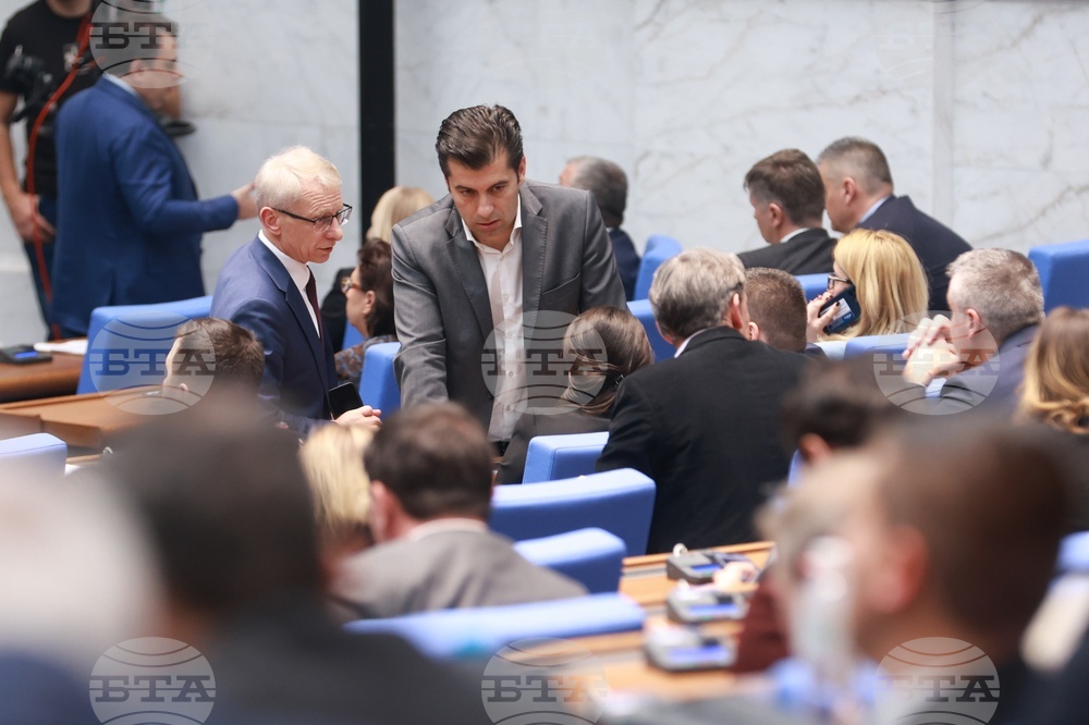 Continue the Change Co-leader Petkov Says Government's New Strategy Is "Corruption Paradise"