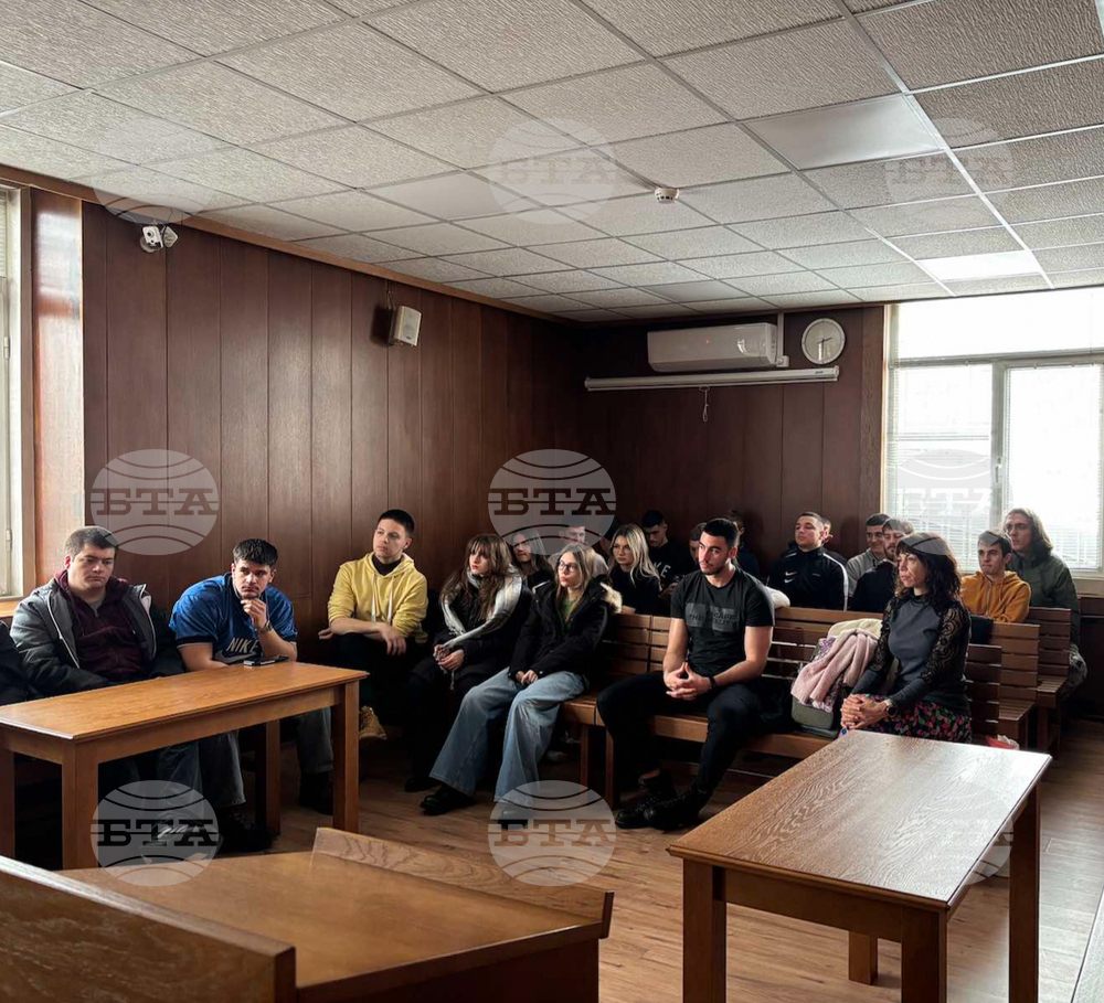 Окръжният прокурор на Габрово запозна ученици от гимназията „Академик Иван Гюзелев“ с пътнотранспортните престъпления и нарушения