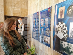 Монтана - „Модата в огледалото на едно столетие 1850-1950 година“ - изложба