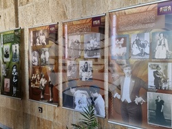 Монтана - „Модата в огледалото на едно столетие 1850-1950 година“ - изложба