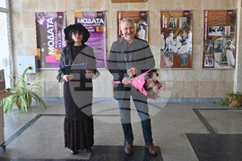 Монтана - „Модата в огледалото на едно столетие 1850-1950 година“ - изложба