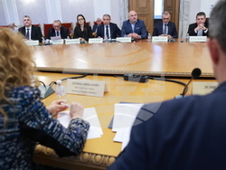 Народно събрание - Комисия по бюджет и финанси