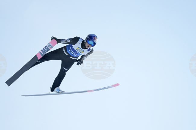 Японецът Рьою Кобаяши триумфира от голямата шанца в Холменколен, Владимир Зографcки завърши на 16-о място