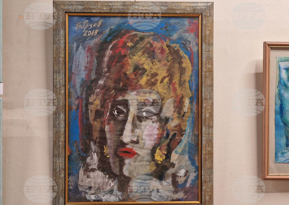 Пазарджик - изложба "Жената муза"