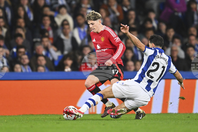 Реал Сосиедад и Манчестър Юнайтед не излъчиха победител в първи осминафинал от Лига Европа, Тотнъм загуби от АЗ Алкмаар