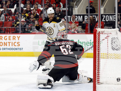 Bruins Hurricanes Hockey