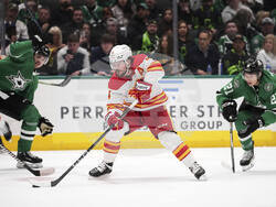 Flames Stars Hockey