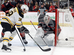 Bruins Hurricanes Hockey