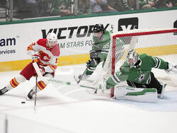 Flames Stars Hockey