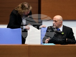 Парламент - заседание