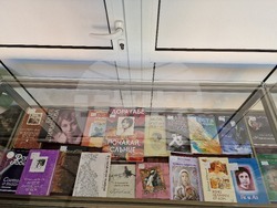 Разград - Осми март - изложба