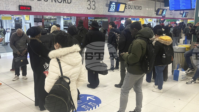 Първият нощен влак, свързващ столиците на Франция и на Германия, потегли от Париж