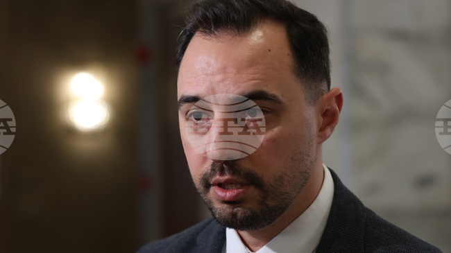 С поскъпването на водата в последния момент, се прехвърля отговорност и се саботира служебното правителство, казаха от ПП -ДБ 