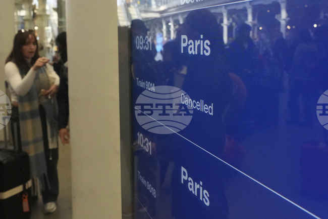 Най-малко 16 влака на "Евростар" са отменени след повреда в контактната мрежа във Франция