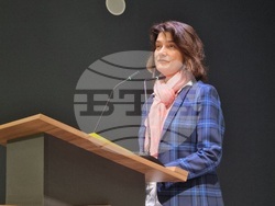 Плевен - Медицински университет - дипломиране на магистър-фармацевти