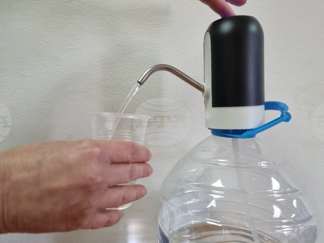 Във Великотърновска област в 17 селища водата е с трайни отклонения на нитратните стойности