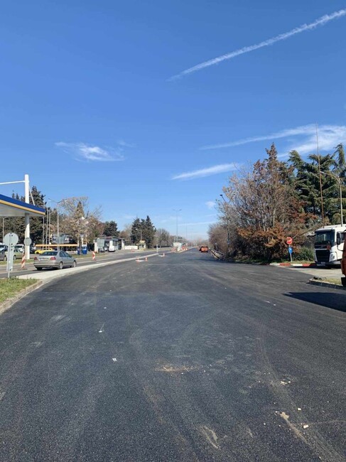 В понеделник ще бъде отворено източното платно на пътя Сарафово – Бургас