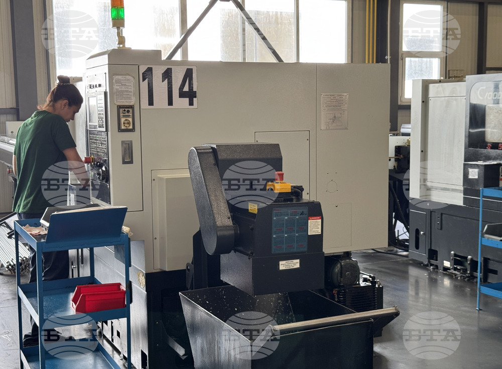 Президентът Румен Радев ще посети военния завод „Арсенал“ в Казанлък