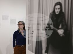 Веселина Николаева - изложба "Голямото сбогуване, голямото посрещане"