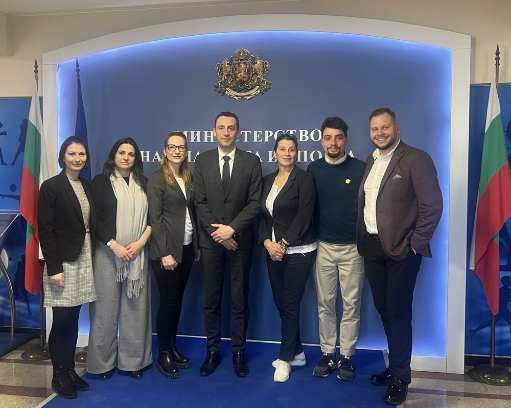 Министърът на младежта и спорта Иван Пешев се срещна с представители на Националната мрежа на младежките центрове