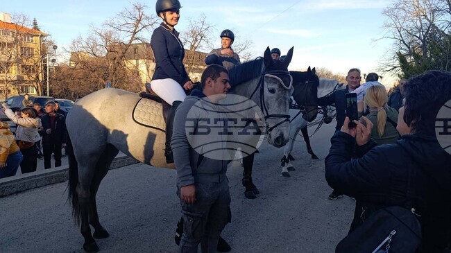 Традиционното конно шествие за Тодоровден ще има в Шумен