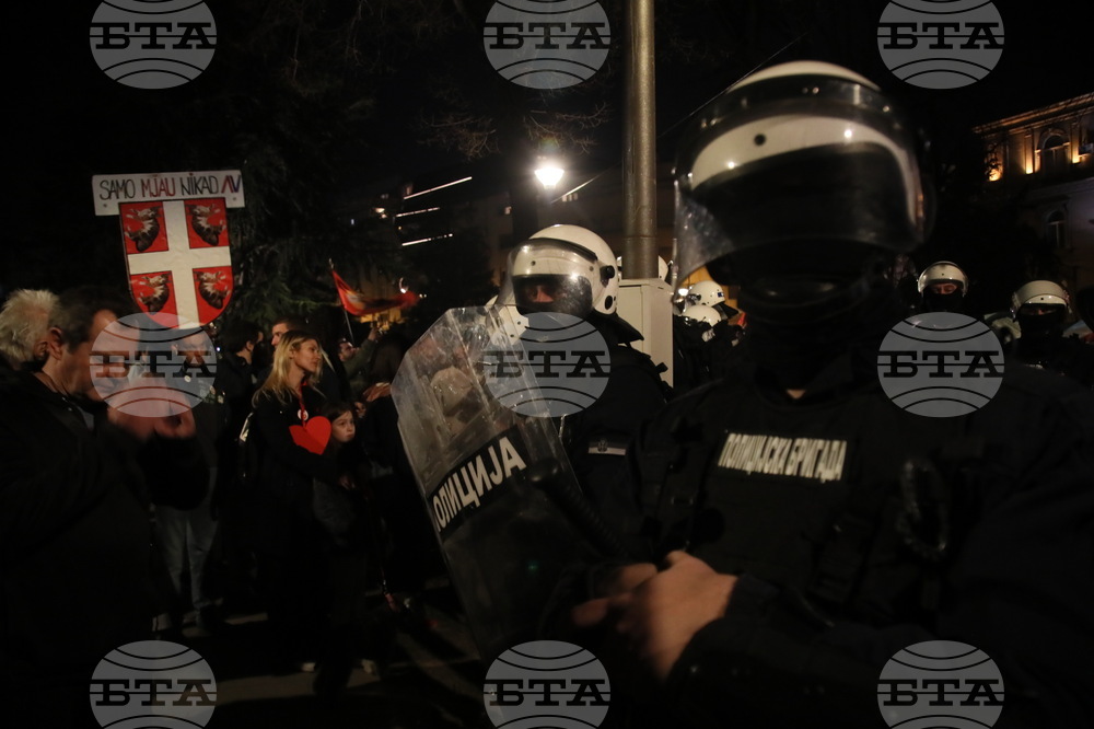 Сърбия - обща стачка - протести